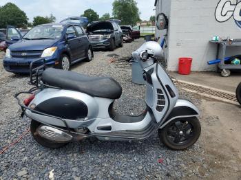  Salvage Vespa Scooter