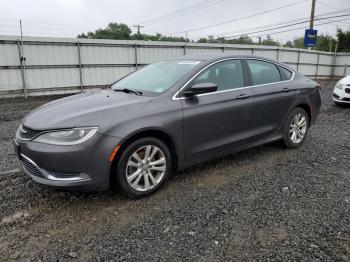  Salvage Chrysler 200