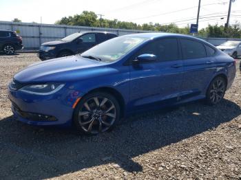  Salvage Chrysler 200