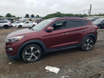  Salvage Hyundai TUCSON