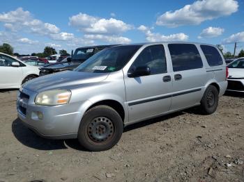  Salvage Chevrolet Uplander