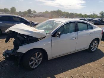  Salvage Volvo S60