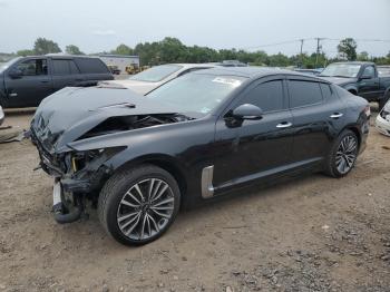  Salvage Kia Stinger