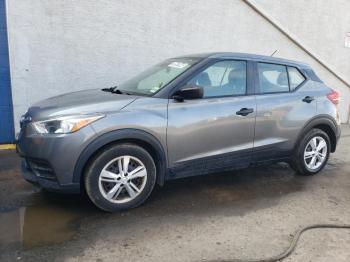  Salvage Nissan Kicks