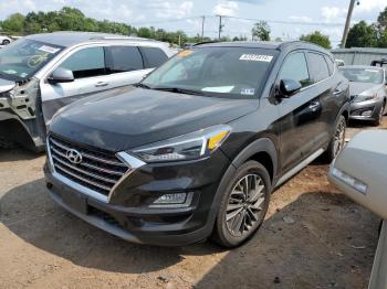  Salvage Hyundai TUCSON