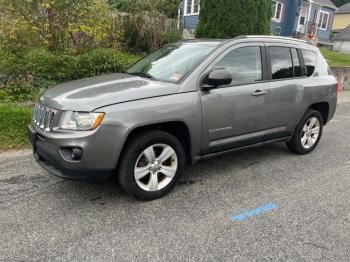  Salvage Jeep Compass