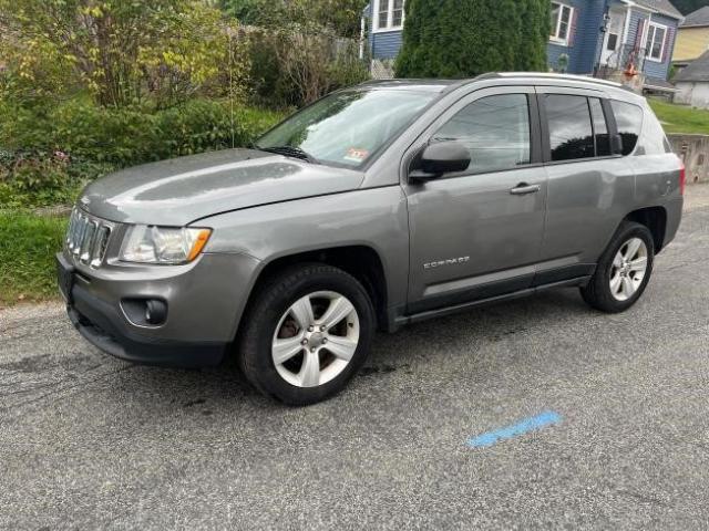  Salvage Jeep Compass