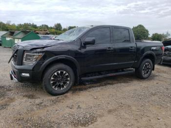  Salvage Nissan Titan