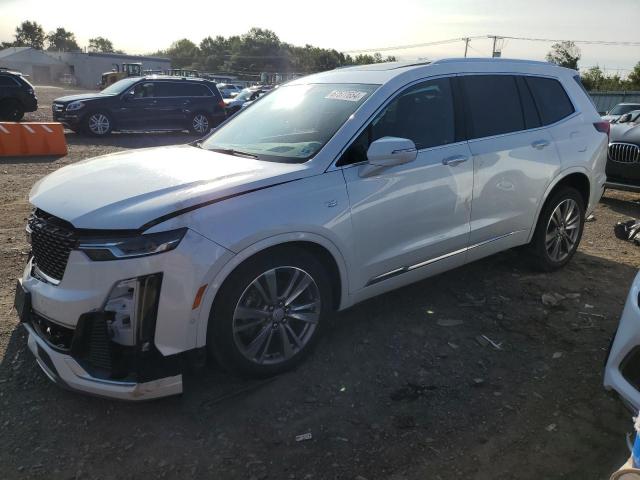  Salvage Cadillac XT6