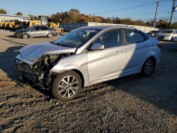  Salvage Hyundai ACCENT