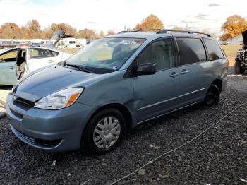  Salvage Toyota Sienna