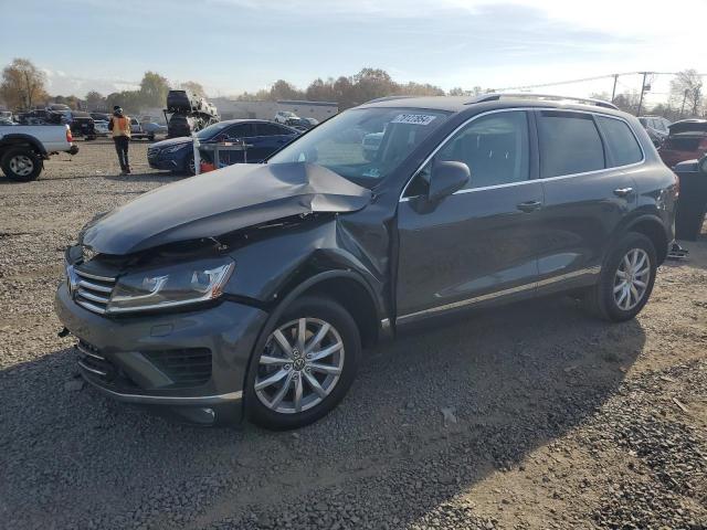  Salvage Volkswagen Touareg