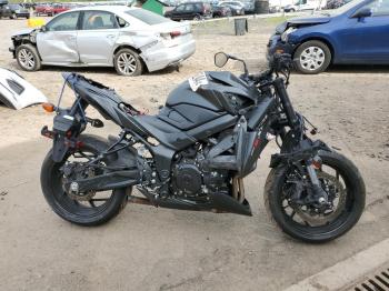  Salvage Suzuki Gsx-s750 M