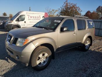  Salvage Nissan Pathfinder