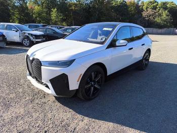  Salvage BMW Ix Xdrive5