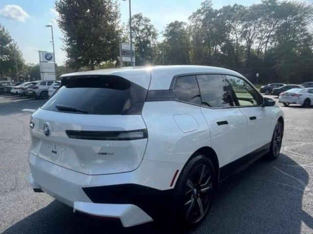 BMW Ix Xdrive5 Xdrive50 Image 13