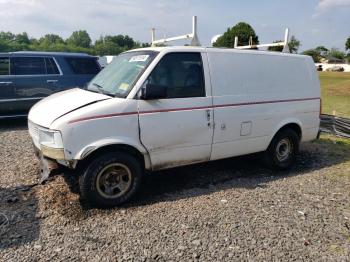  Salvage Chevrolet Astro