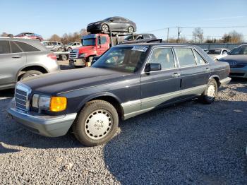  Salvage Mercedes-Benz 560-Class