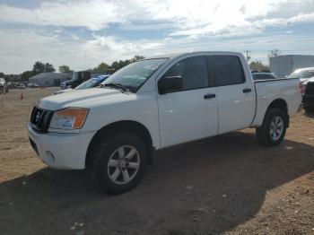  Salvage Nissan Titan