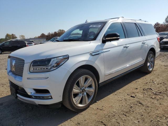  Salvage Lincoln Navigator