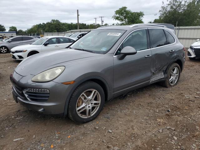  Salvage Porsche Cayenne