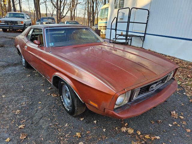  Salvage Ford Mustang