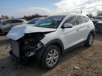  Salvage Hyundai TUCSON