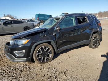  Salvage Jeep Compass