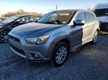  Salvage Mitsubishi Outlander