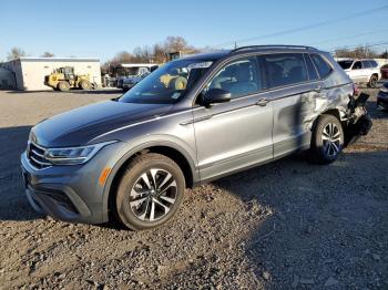  Salvage Volkswagen Tiguan