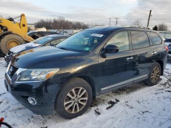  Salvage Nissan Pathfinder