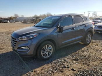  Salvage Hyundai TUCSON