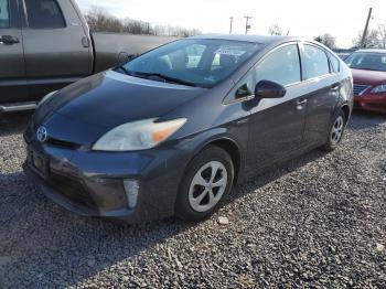  Salvage Toyota Prius