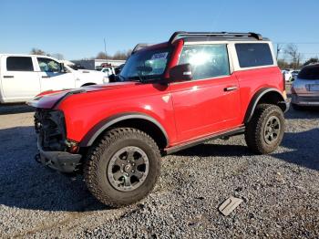  Salvage Ford Bronco