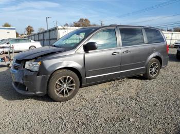  Salvage Dodge Caravan