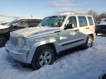  Salvage Jeep Liberty