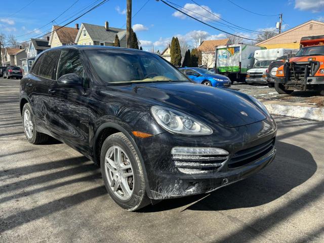  Salvage Porsche Cayenne