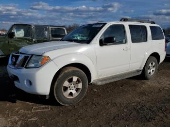  Salvage Nissan Pathfinder