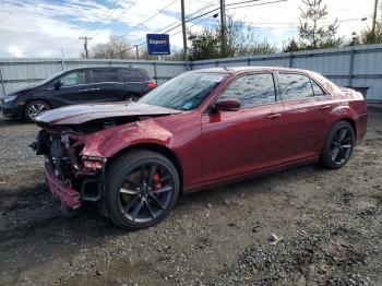  Salvage Chrysler 300