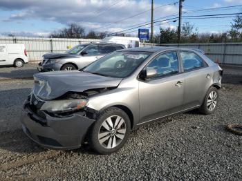  Salvage Kia Forte