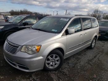  Salvage Chrysler Minivan