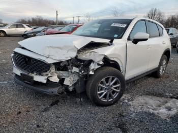  Salvage Mazda Cx