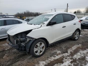  Salvage Hyundai TUCSON