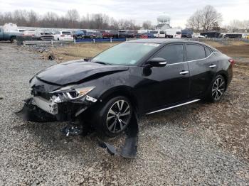  Salvage Nissan Maxima