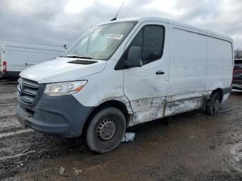  Salvage Mercedes-Benz Sprinter