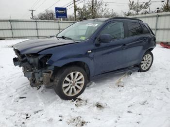  Salvage Mitsubishi Outlander