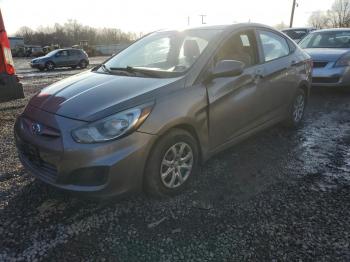  Salvage Hyundai ACCENT