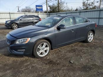  Salvage Volvo S60