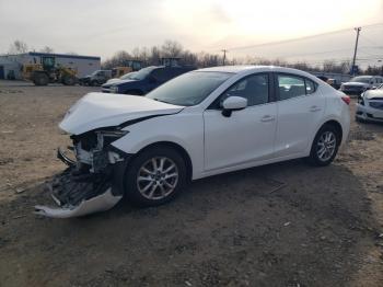  Salvage Mazda 3