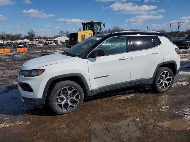  Salvage Jeep Compass